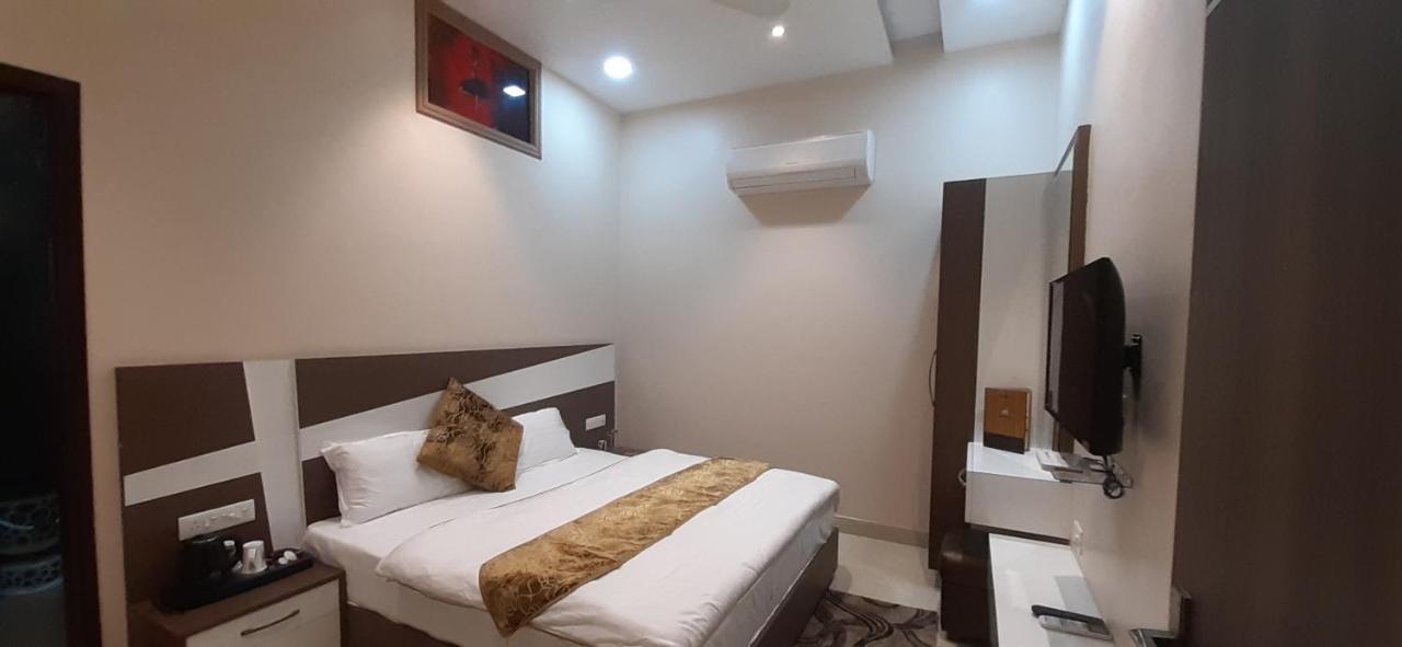 Amor Hotel Ganganagar Exterior photo
